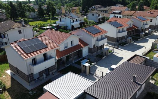 Piave 77 – Ultima Villa Indipendente Con Giardino E Box Doppio (TOP-PIAVE 77)