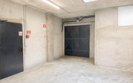 Magazzino Di Mq 105 In Posizione Servita (CO-DP-MAG)
